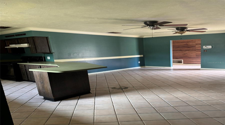Tampa, Florida 33612, 3 Bedroom Bedrooms, ,2 Bathroombathrooms,Residential,For Sale,19Th,0,Mfrtb8541147