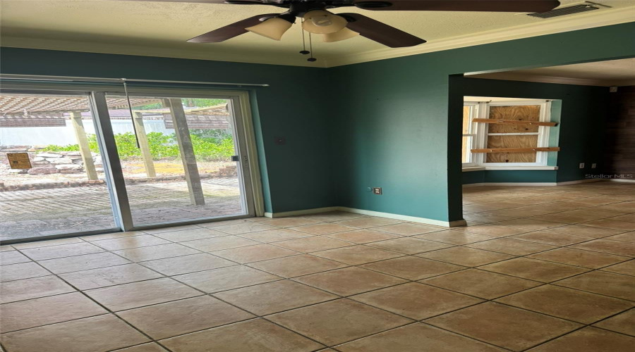 Tampa, Florida 33612, 3 Bedroom Bedrooms, ,2 Bathroombathrooms,Residential,For Sale,19Th,0,Mfrtb8541147