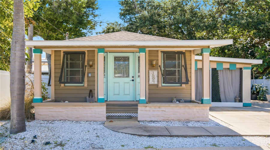 Indian Rocks Beach, Florida 33785, 1 Bedroom Bedrooms, ,1 Bathroombathrooms,Residential,For Sale,Legion,0,Mfrtb8541753