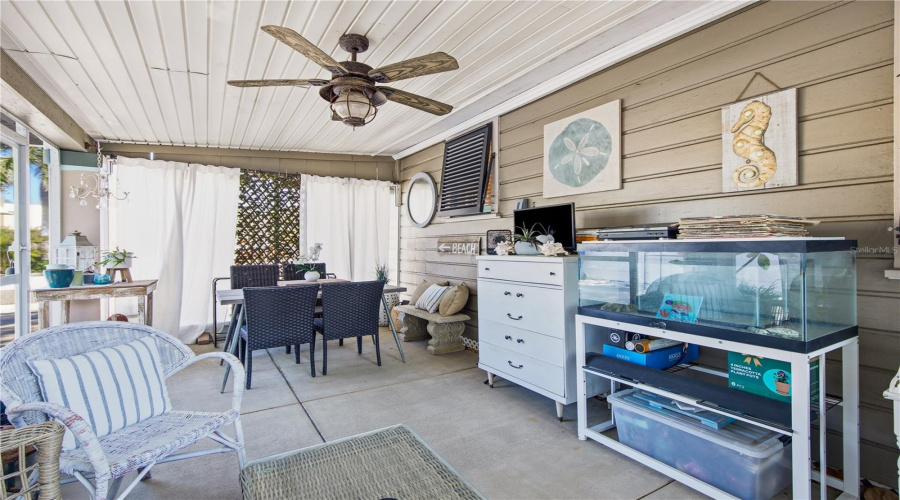 Indian Rocks Beach, Florida 33785, 1 Bedroom Bedrooms, ,1 Bathroombathrooms,Residential,For Sale,Legion,0,Mfrtb8541753