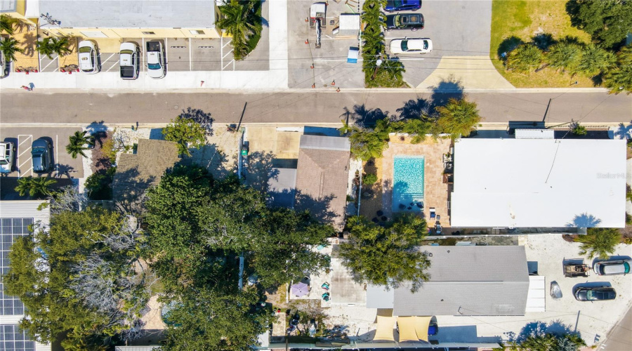 Indian Rocks Beach, Florida 33785, 1 Bedroom Bedrooms, ,1 Bathroombathrooms,Residential,For Sale,Legion,0,Mfrtb8541753