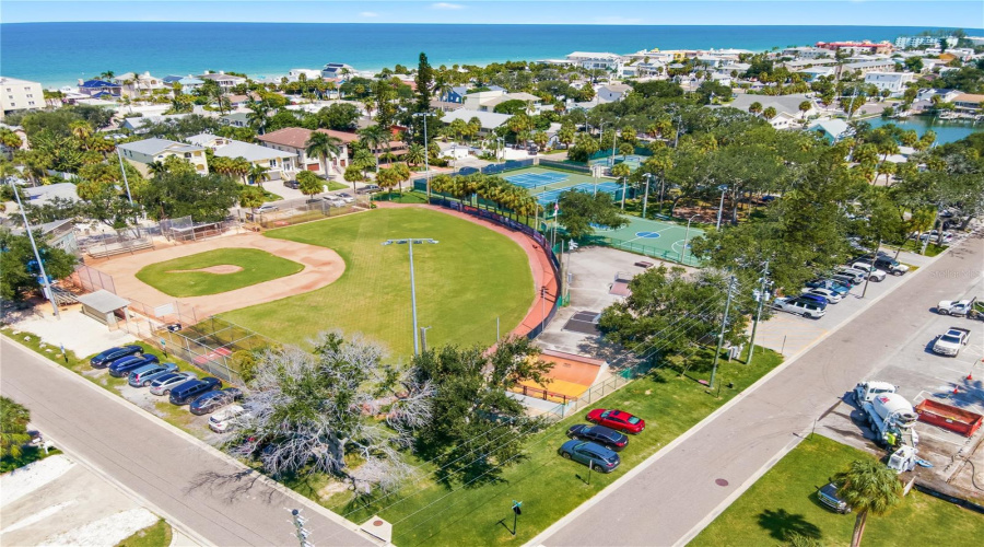 Indian Rocks Beach, Florida 33785, 1 Bedroom Bedrooms, ,1 Bathroombathrooms,Residential,For Sale,Legion,0,Mfrtb8541753