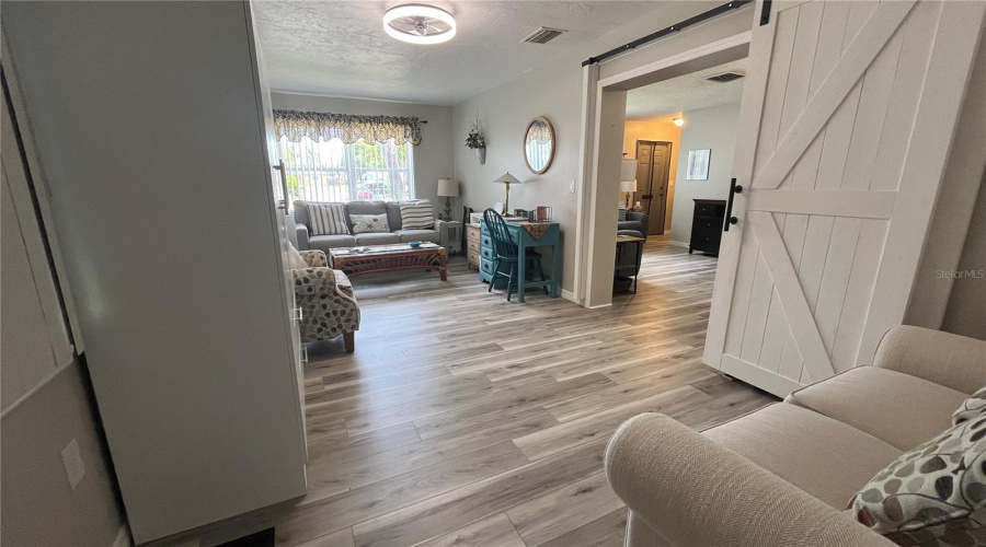 Bradenton, Florida 34207, 2 Bedroom Bedrooms, ,2 Bathroombathrooms,Residential,For Sale,Coral,0,Mfra4692630