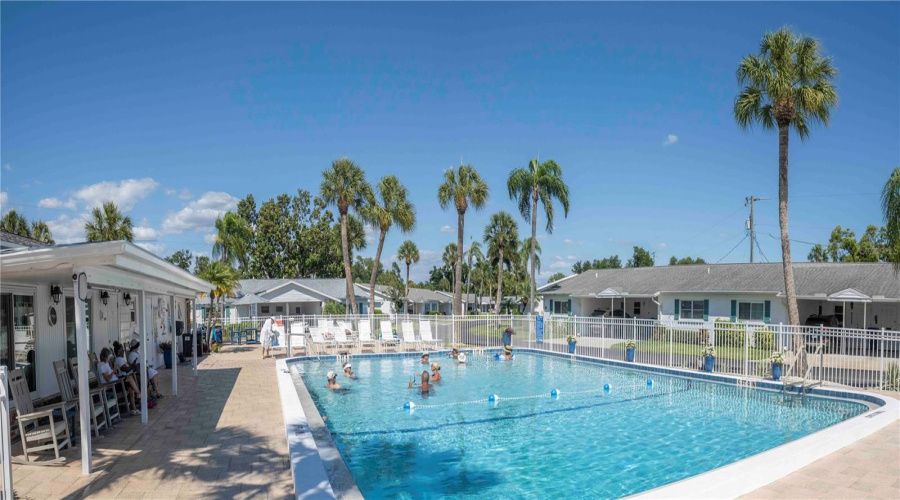 Bradenton, Florida 34207, 2 Bedroom Bedrooms, ,2 Bathroombathrooms,Residential,For Sale,Coral,0,Mfra4692630