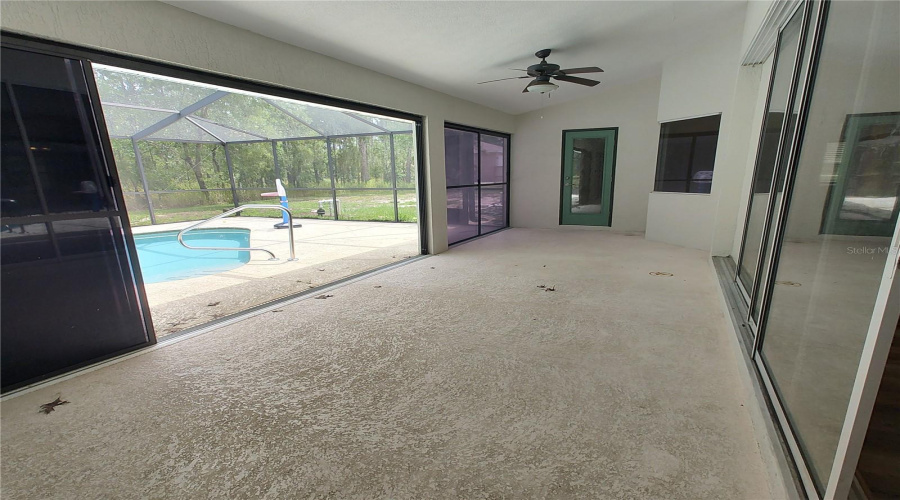 Beverly Hills, Florida 34465, 4 Bedroom Bedrooms, ,2 Bathroombathrooms,Residential,For Sale,Beamwood,0,Mfrtb8540822