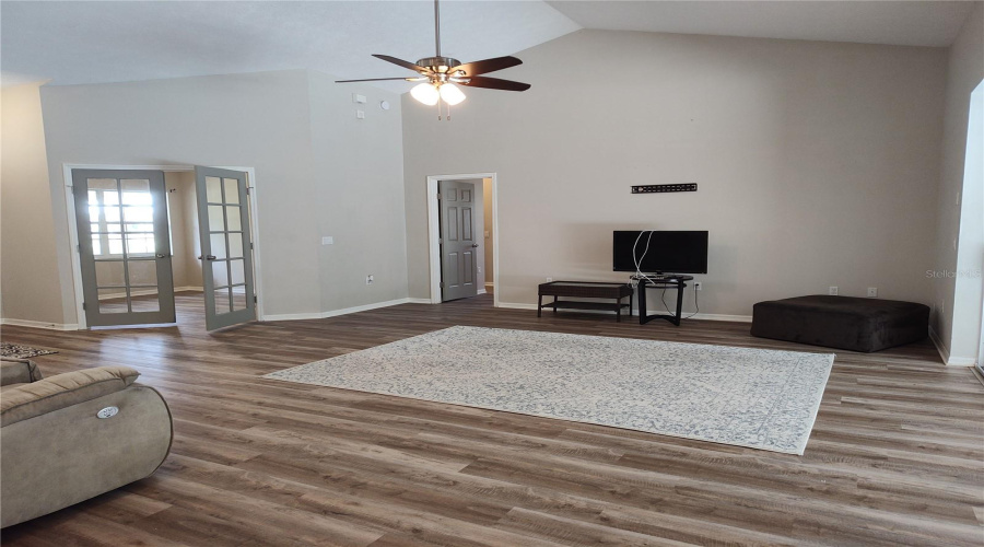 Beverly Hills, Florida 34465, 4 Bedroom Bedrooms, ,2 Bathroombathrooms,Residential,For Sale,Beamwood,0,Mfrtb8540822
