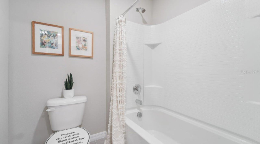 Plant City, Florida 33565, 5 Bedroom Bedrooms, ,3 Bathroombathrooms,Residential,For Sale,Harvest Gardens,0,Mfrtb8539305