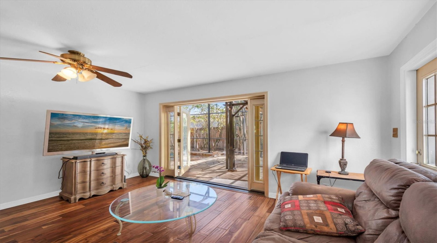 St Petersburg, Florida 33702, 3 Bedroom Bedrooms, ,1 Bathroombathrooms,Residential,For Sale,74Th,0,Mfrtb8483495