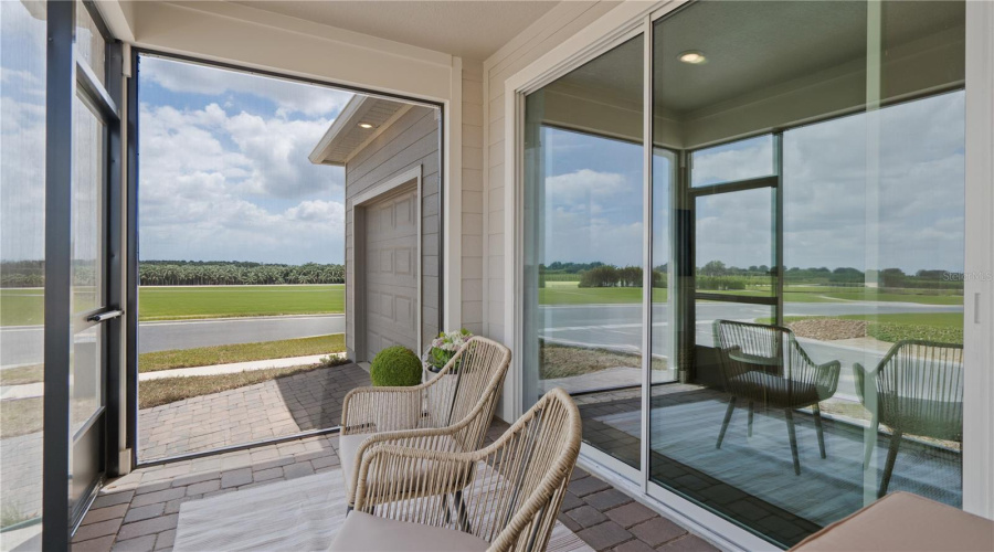 Clermont, Florida 34714, 2 Bedroom Bedrooms, ,2 Bathroombathrooms,Residential,For Sale,Whispering Garden,0,Mfro6436677