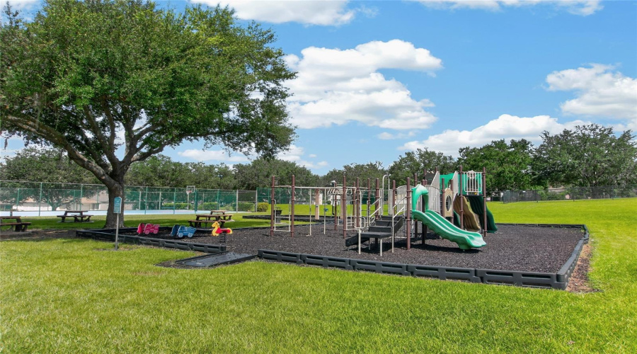 Valrico, Florida 33594, 3 Bedroom Bedrooms, ,2 Bathroombathrooms,Residential,For Sale,Summer Sails,0,Mfrtb8542293