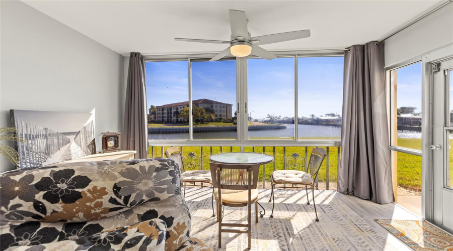 Clearwater, Florida 33764, 1 Bedroom Bedrooms, ,1 Bathroombathrooms,Residential,For Sale,Us Highway 19,0,Mfrtb8542435