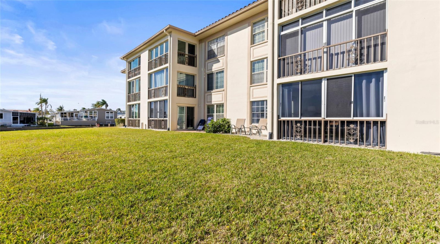 Clearwater, Florida 33764, 1 Bedroom Bedrooms, ,1 Bathroombathrooms,Residential,For Sale,Us Highway 19,0,Mfrtb8542435