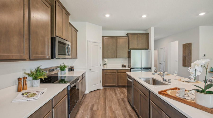 Wesley Chapel, Florida 33543, 4 Bedroom Bedrooms, ,2 Bathroombathrooms,Residential,For Sale,Sterling Forest,0,Mfrtb8542571