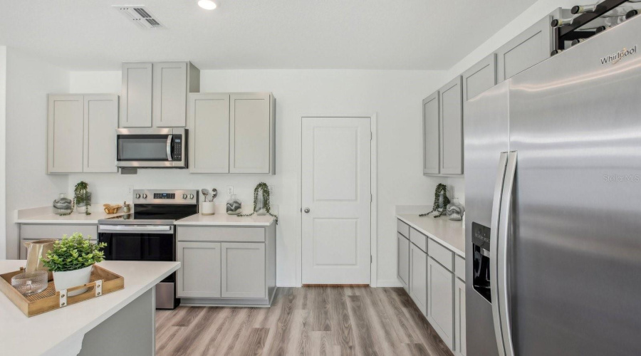 Zephyrhills, Florida 33541, 4 Bedroom Bedrooms, ,2 Bathroombathrooms,Residential,For Sale,Kinsey,0,Mfrtb8542563