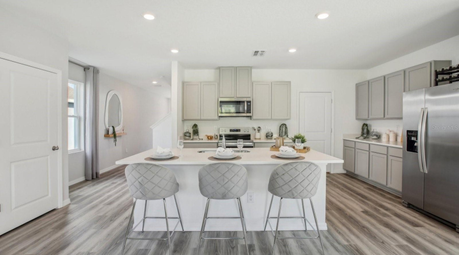 Zephyrhills, Florida 33541, 4 Bedroom Bedrooms, ,2 Bathroombathrooms,Residential,For Sale,Kinsey,0,Mfrtb8542563
