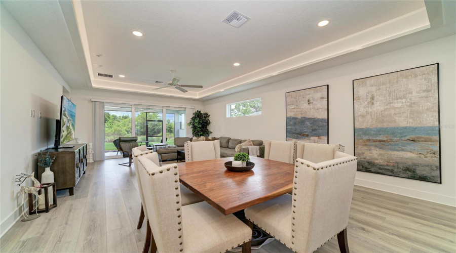 Sarasota, Florida 34240, 4 Bedroom Bedrooms, ,2 Bathroombathrooms,Residential,For Sale,Waterline,0,Mfra4696353
