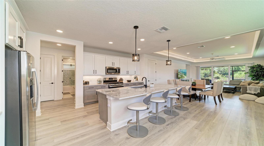Sarasota, Florida 34240, 4 Bedroom Bedrooms, ,2 Bathroombathrooms,Residential,For Sale,Waterline,0,Mfra4696353