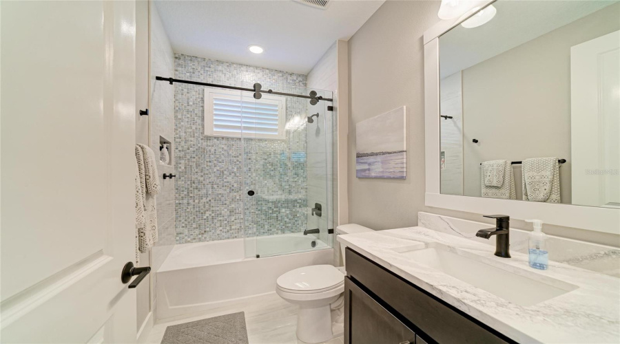 Sarasota, Florida 34240, 4 Bedroom Bedrooms, ,2 Bathroombathrooms,Residential,For Sale,Waterline,0,Mfra4696353