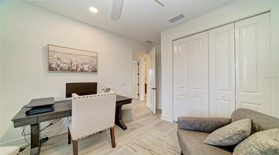 Sarasota, Florida 34240, 4 Bedroom Bedrooms, ,2 Bathroombathrooms,Residential,For Sale,Waterline,0,Mfra4696353