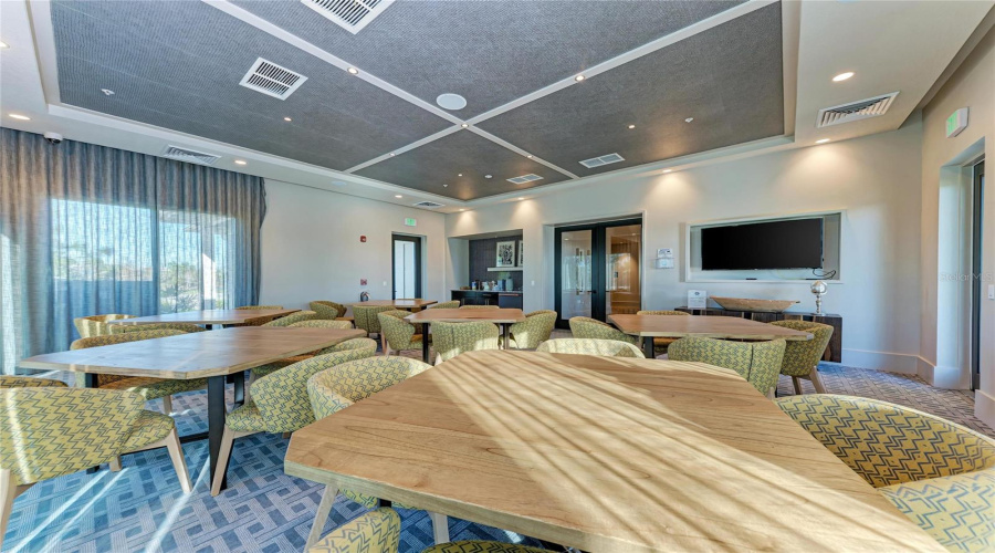 Sarasota, Florida 34240, 4 Bedroom Bedrooms, ,2 Bathroombathrooms,Residential,For Sale,Waterline,0,Mfra4696353