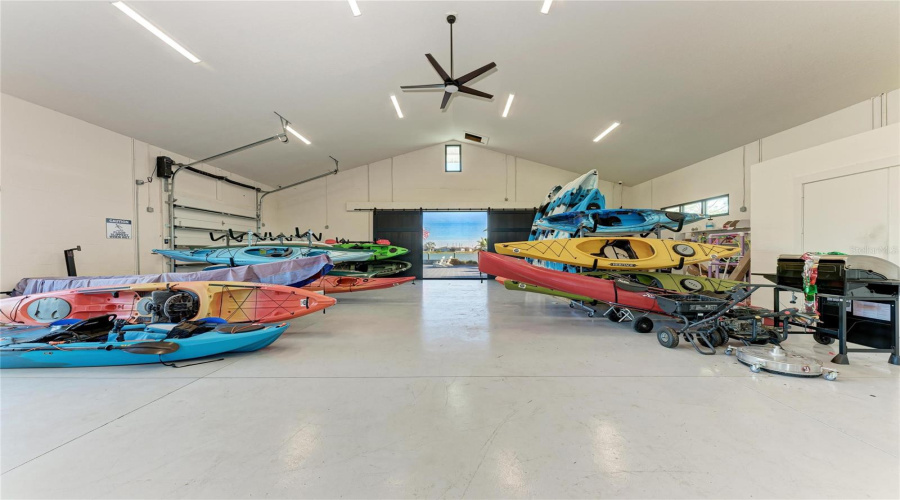Sarasota, Florida 34240, 4 Bedroom Bedrooms, ,2 Bathroombathrooms,Residential,For Sale,Waterline,0,Mfra4696353
