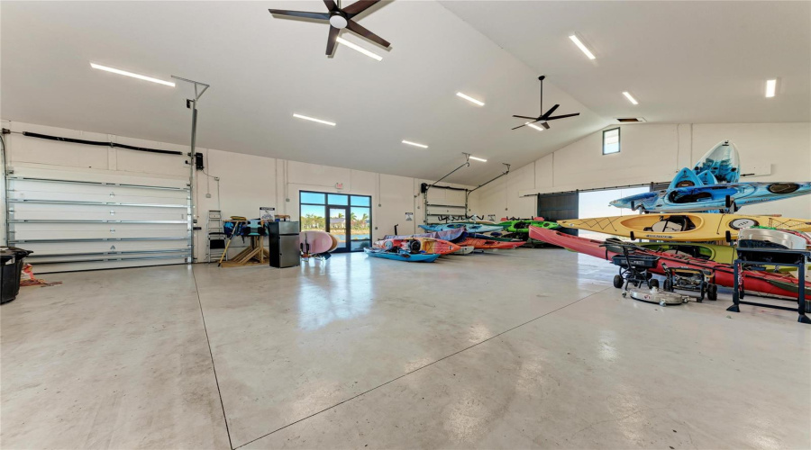 Sarasota, Florida 34240, 4 Bedroom Bedrooms, ,2 Bathroombathrooms,Residential,For Sale,Waterline,0,Mfra4696353