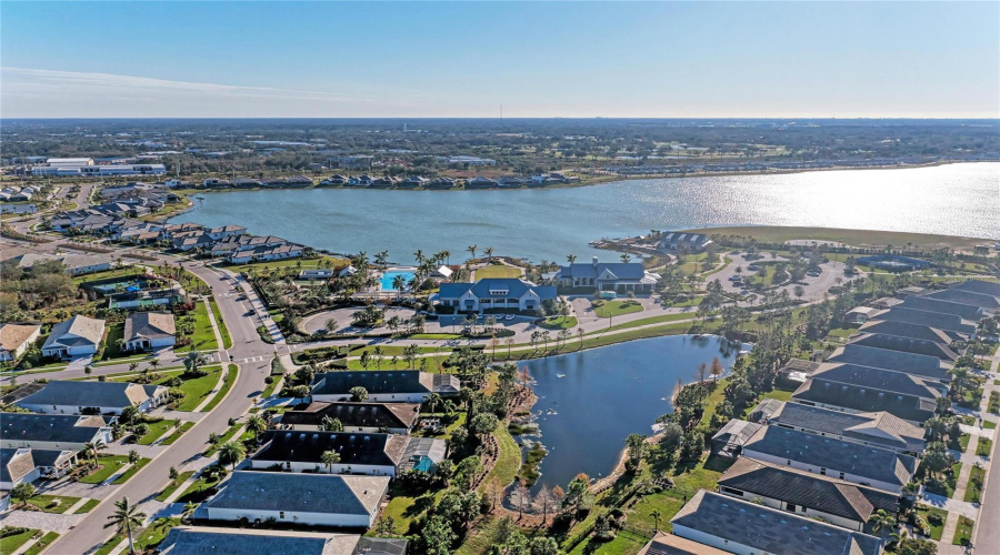 Sarasota, Florida 34240, 4 Bedroom Bedrooms, ,2 Bathroombathrooms,Residential,For Sale,Waterline,0,Mfra4696353