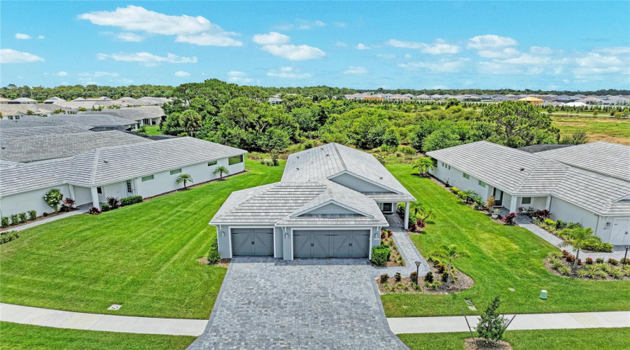 Sarasota, Florida 34240, 4 Bedroom Bedrooms, ,2 Bathroombathrooms,Residential,For Sale,Waterline,0,Mfra4696353