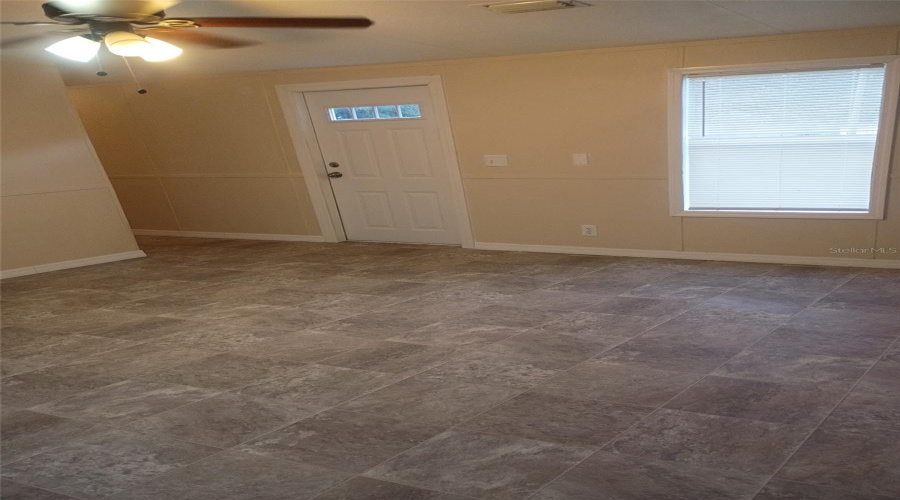 Lakeland, Florida 33810, 3 Bedroom Bedrooms, ,2 Bathroombathrooms,Residential,For Sale,Brookridge,0,Mfrb4902352