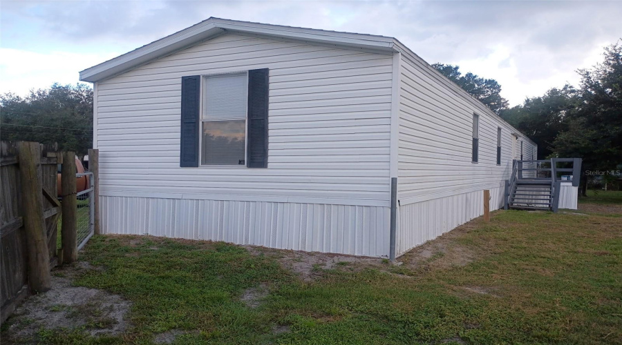 Lakeland, Florida 33810, 3 Bedroom Bedrooms, ,2 Bathroombathrooms,Residential,For Sale,Brookridge,0,Mfrb4902352