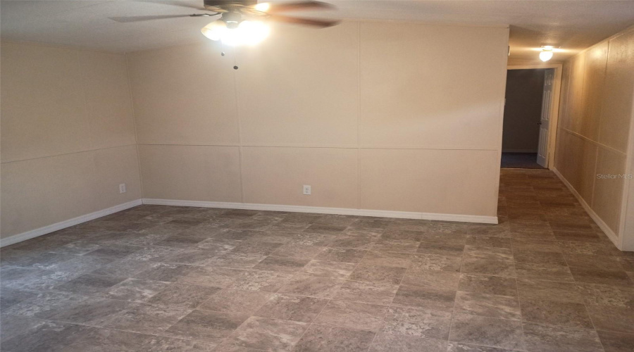 Lakeland, Florida 33810, 3 Bedroom Bedrooms, ,2 Bathroombathrooms,Residential,For Sale,Brookridge,0,Mfrb4902352