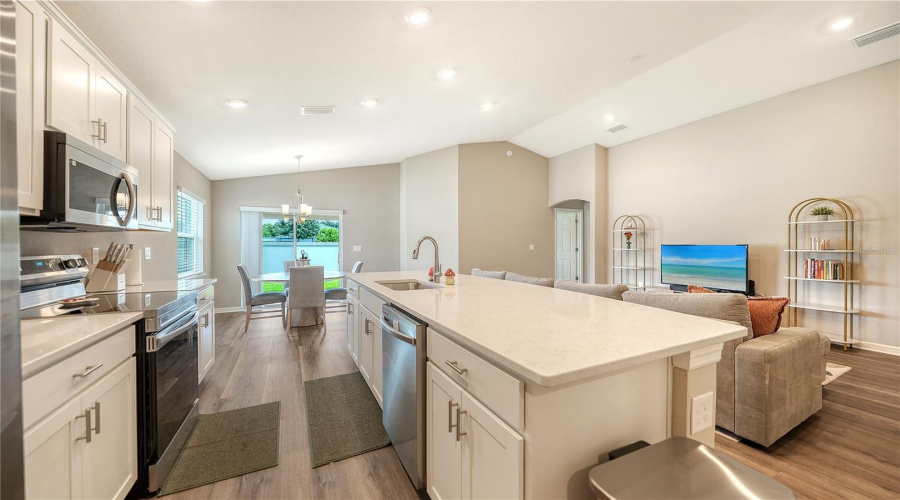 Palmetto, Florida 34221, 3 Bedroom Bedrooms, ,2 Bathroombathrooms,Residential,For Sale,58Th,0,Mfra4703377