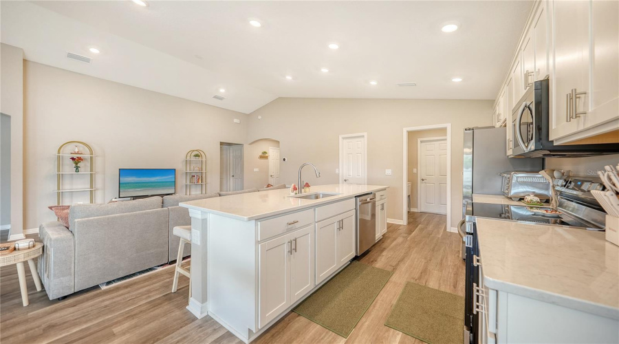 Palmetto, Florida 34221, 3 Bedroom Bedrooms, ,2 Bathroombathrooms,Residential,For Sale,58Th,0,Mfra4703377