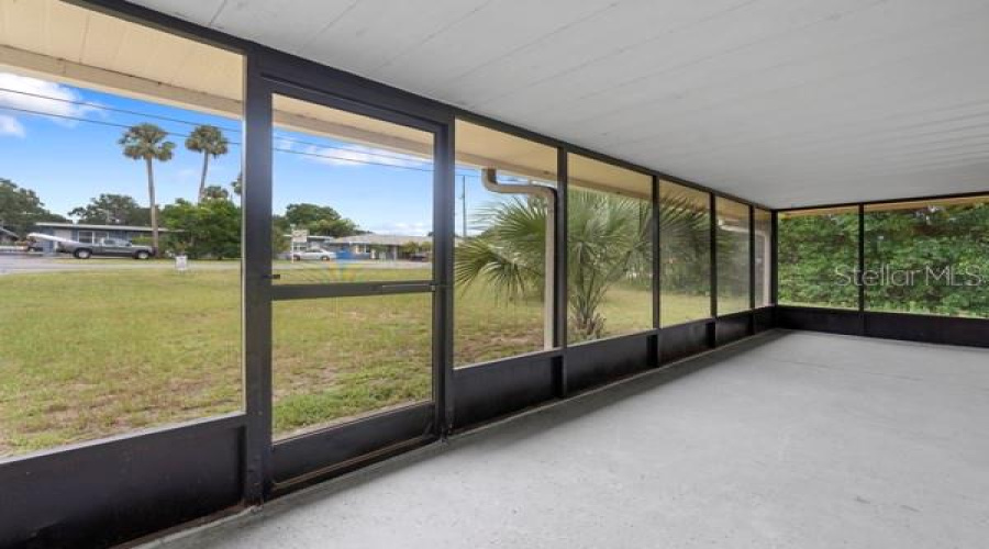 Tavares, Florida 32778, 4 Bedroom Bedrooms, ,2 Bathroombathrooms,Residential,For Sale,Alfred,0,Mfro6227506