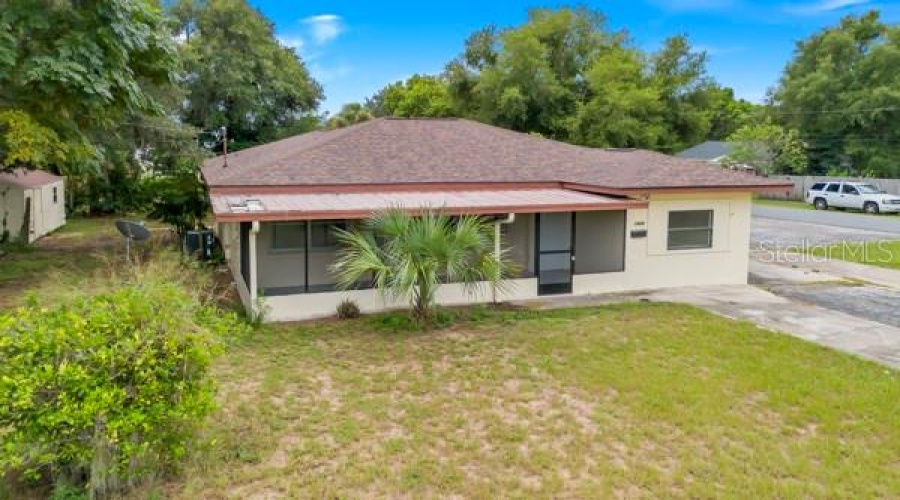 Tavares, Florida 32778, 4 Bedroom Bedrooms, ,2 Bathroombathrooms,Residential,For Sale,Alfred,0,Mfro6227506