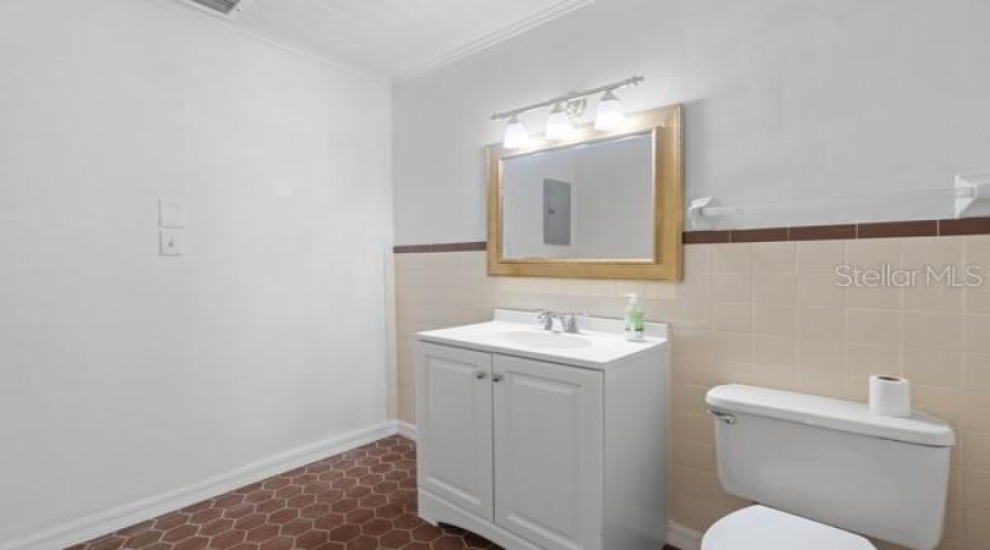Tavares, Florida 32778, 4 Bedroom Bedrooms, ,2 Bathroombathrooms,Residential,For Sale,Alfred,0,Mfro6227506