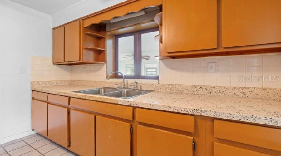 Tavares, Florida 32778, 4 Bedroom Bedrooms, ,2 Bathroombathrooms,Residential,For Sale,Alfred,0,Mfro6227506