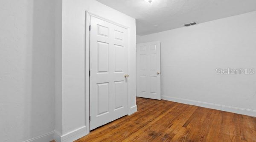 Tavares, Florida 32778, 4 Bedroom Bedrooms, ,2 Bathroombathrooms,Residential,For Sale,Alfred,0,Mfro6227506