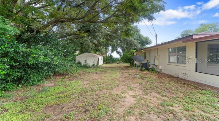 Tavares, Florida 32778, 4 Bedroom Bedrooms, ,2 Bathroombathrooms,Residential,For Sale,Alfred,0,Mfro6227506