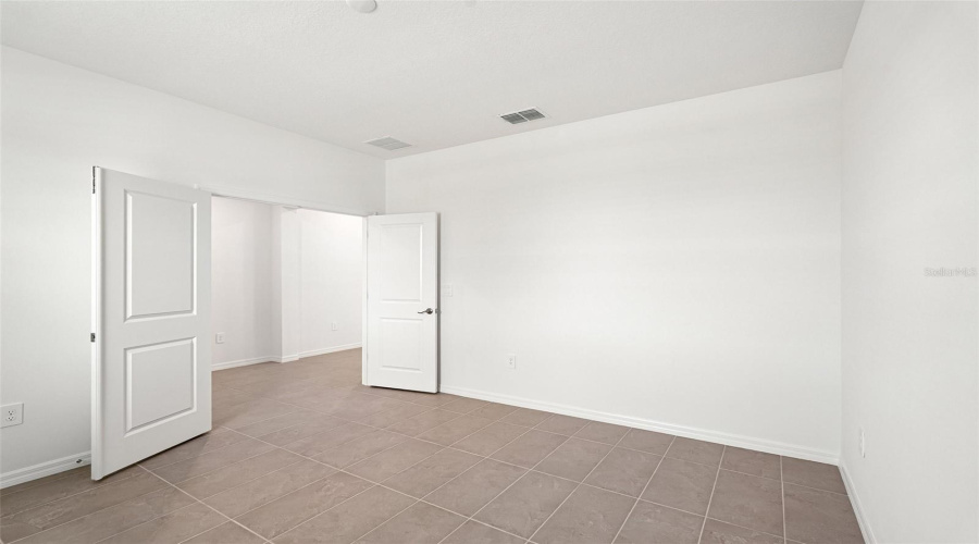 Palmetto, Florida 34221, 4 Bedroom Bedrooms, ,3 Bathroombathrooms,Residential,For Sale,Outhaul,0,Mfrr4910419