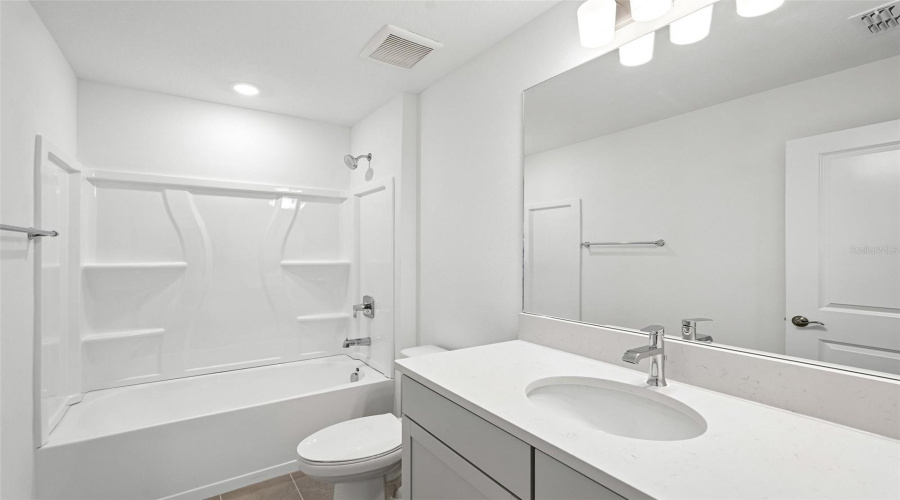 Palmetto, Florida 34221, 4 Bedroom Bedrooms, ,3 Bathroombathrooms,Residential,For Sale,Outhaul,0,Mfrr4910419