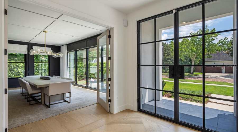 Winter Park, Florida 32789, 3 Bedroom Bedrooms, ,3 Bathroombathrooms,Residential,For Sale,Pansy,0,Mfro6432554
