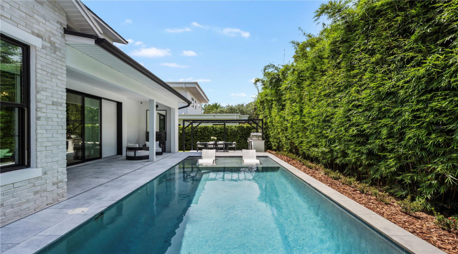 Winter Park, Florida 32789, 3 Bedroom Bedrooms, ,3 Bathroombathrooms,Residential,For Sale,Pansy,0,Mfro6432554