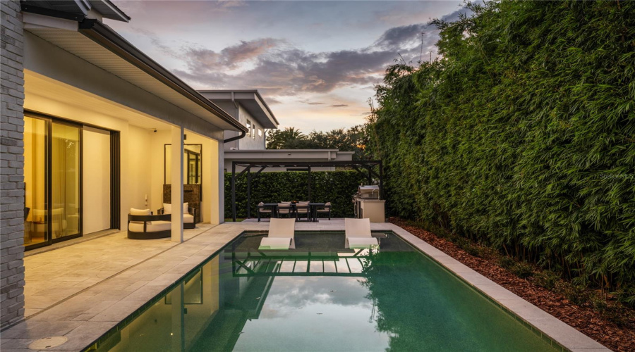 Winter Park, Florida 32789, 3 Bedroom Bedrooms, ,3 Bathroombathrooms,Residential,For Sale,Pansy,0,Mfro6432554