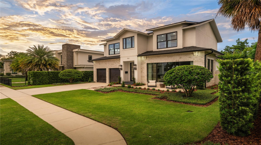 Winter Park, Florida 32789, 3 Bedroom Bedrooms, ,3 Bathroombathrooms,Residential,For Sale,Pansy,0,Mfro6432554