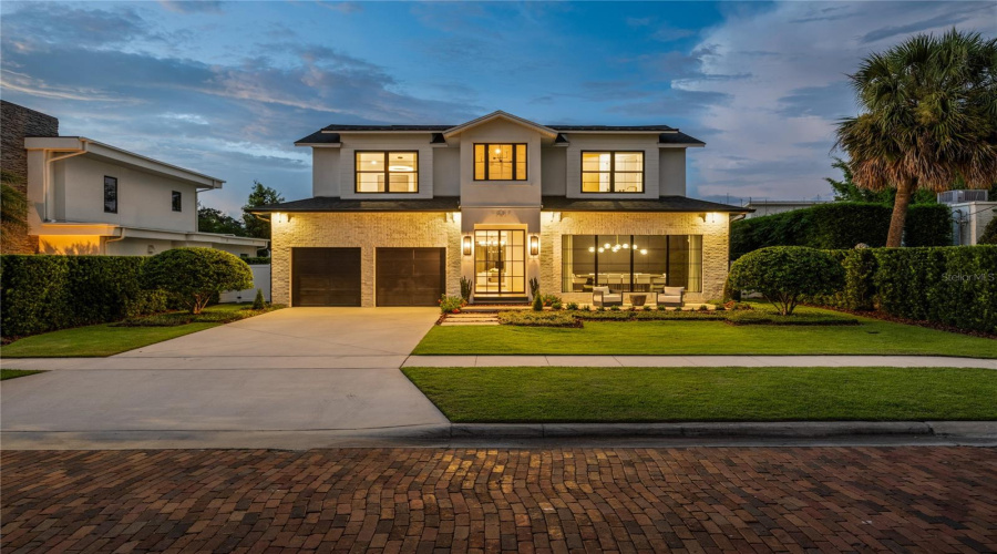 Winter Park, Florida 32789, 3 Bedroom Bedrooms, ,3 Bathroombathrooms,Residential,For Sale,Pansy,0,Mfro6432554