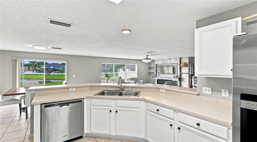 Riverview, Florida 33579, 4 Bedroom Bedrooms, ,2 Bathroombathrooms,Residential,For Sale,Subtle Trail,0,Mfrtb8542085