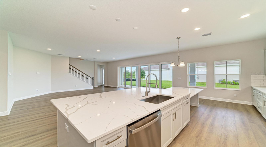 Parrish, Florida 34219, 5 Bedroom Bedrooms, ,4 Bathroombathrooms,Residential,For Sale,Cross River,0,Mfrtb8480672