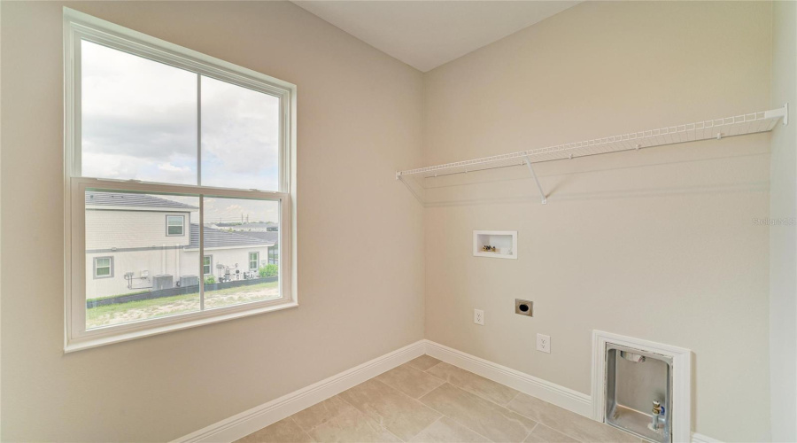 Parrish, Florida 34219, 5 Bedroom Bedrooms, ,4 Bathroombathrooms,Residential,For Sale,Cross River,0,Mfrtb8480672