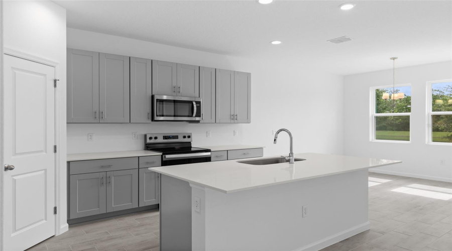 Deland, Florida 32724, 4 Bedroom Bedrooms, ,2 Bathroombathrooms,Residential,For Sale,Lanier Falls,0,Mfro6381545